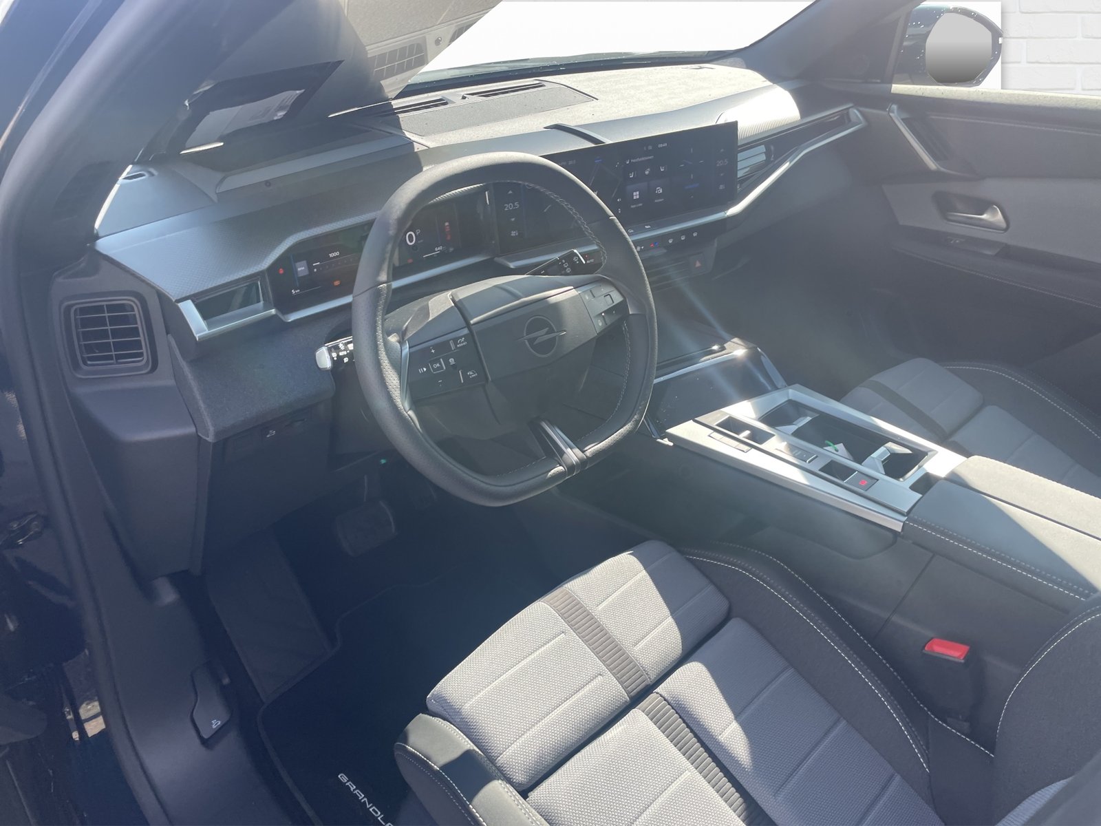 OPEL Grandland 1.2 T HEV GS, Hybride Léger Essence/Électricité, Voiture de démonstration, Automatique - 6