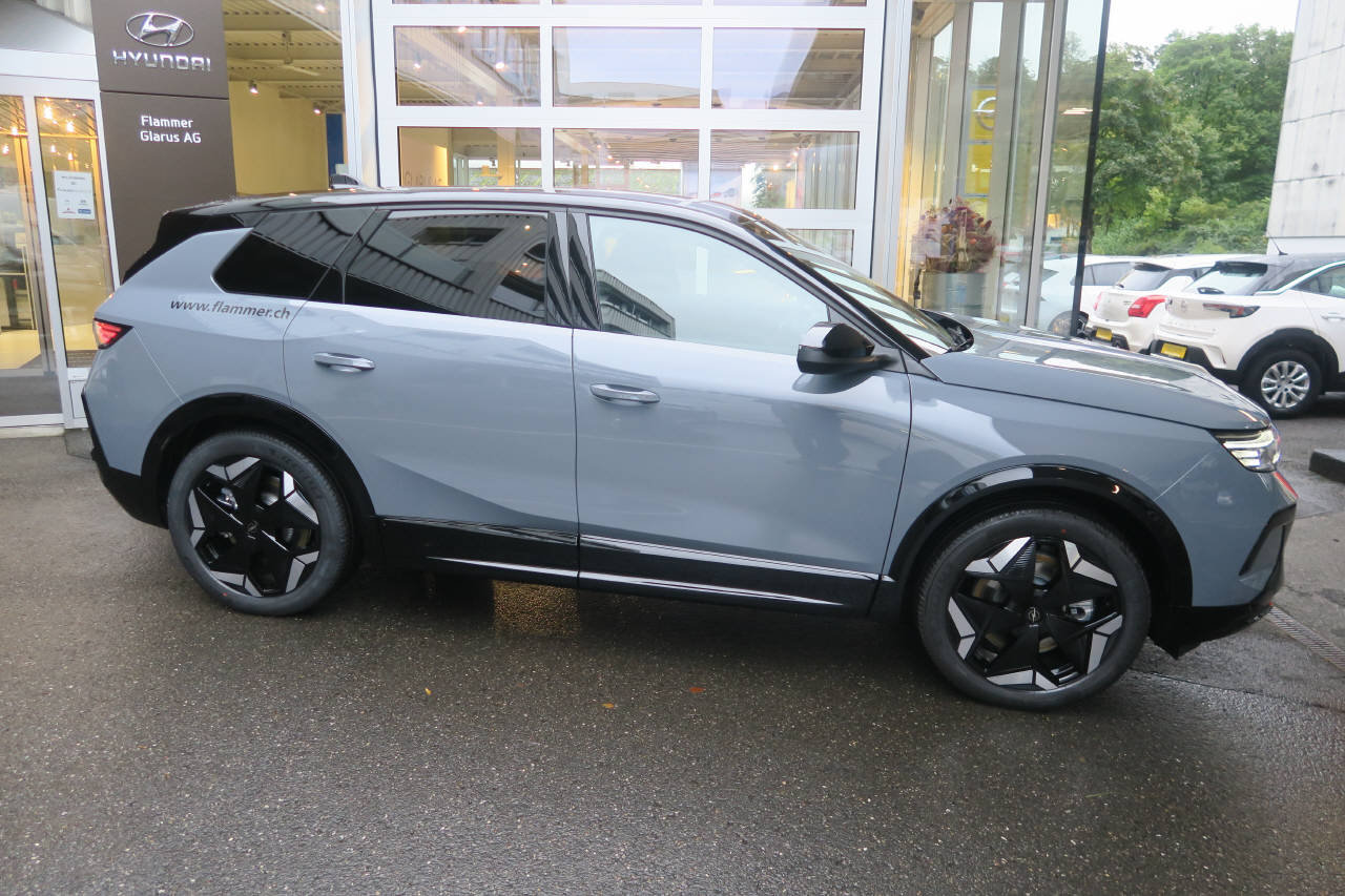 OPEL Grandland-e Ultimate AWD, Elektro, Vorführwagen, Automatik - 2