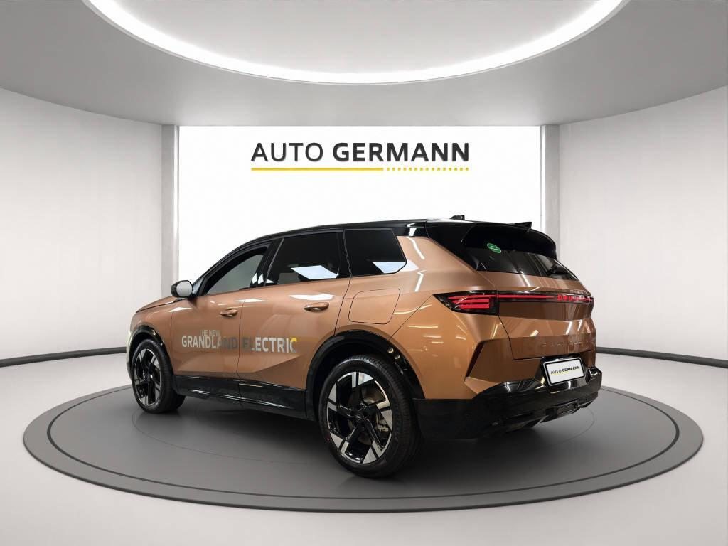 OPEL Grandland-e 73 kWh GS 213, Electric, Ex-demonstrator, Automatic - 2