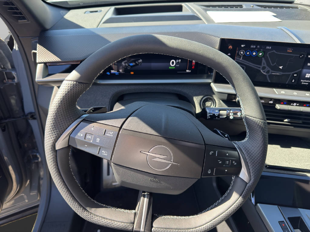 OPEL Grandland-e Ultimate AWD, Electric, Ex-demonstrator, Automatic - 6