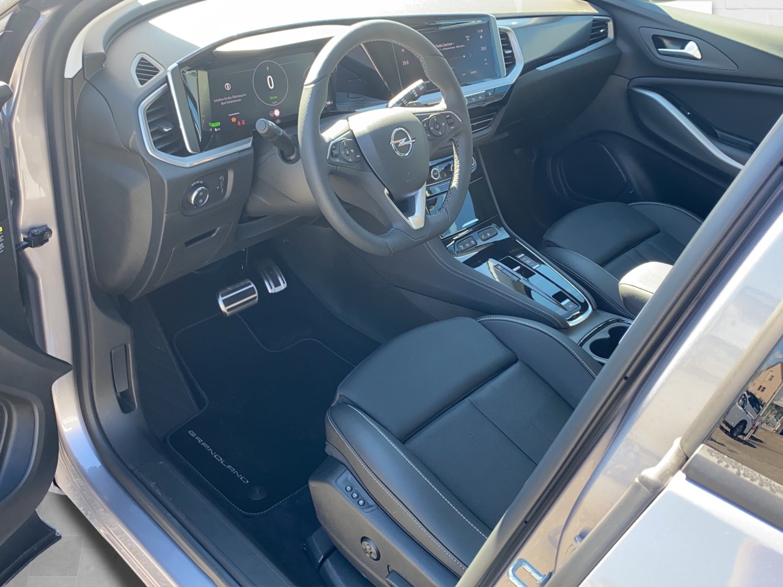 OPEL Grandland 1.6 T PHEV GSE, Plug-in-Hybrid Petrol/Electric, Ex-demonstrator, Automatic - 6