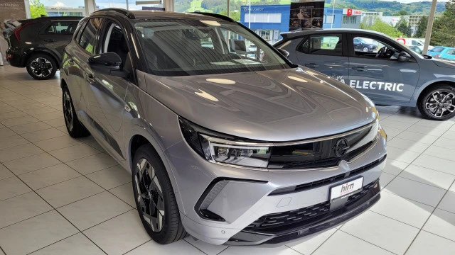 OPEL Grandland 1.6 T PHEV GSE