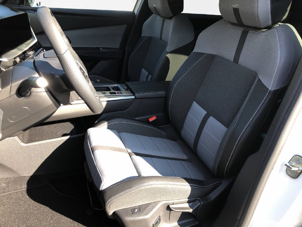 OPEL Grandland 1.2 T HEV GS/Spécial Edition, Mild-Hybrid Benzin/Elektro, Vorführwagen, Automatik - 5