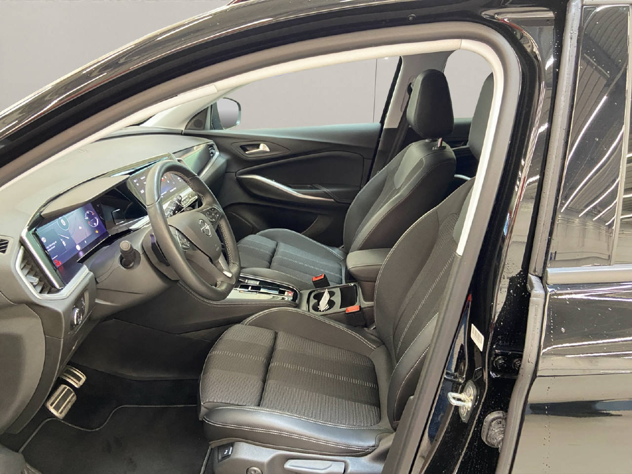 OPEL Grandland 1.2 T GS, Petrol, Second hand / Used, Automatic - 5