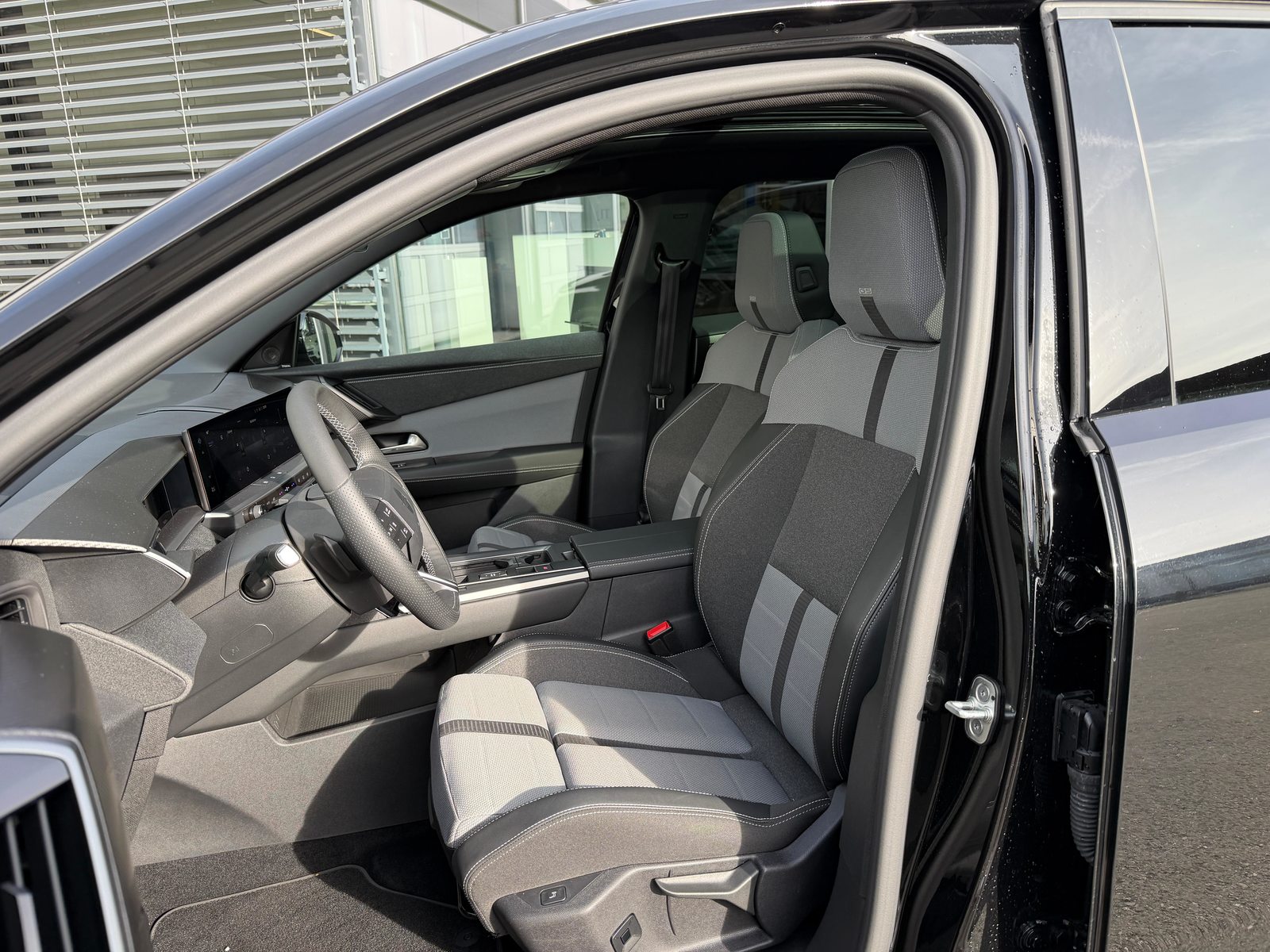 OPEL Grandland-e GS, Elettrica, Occasioni / Usate, Automatico - 3