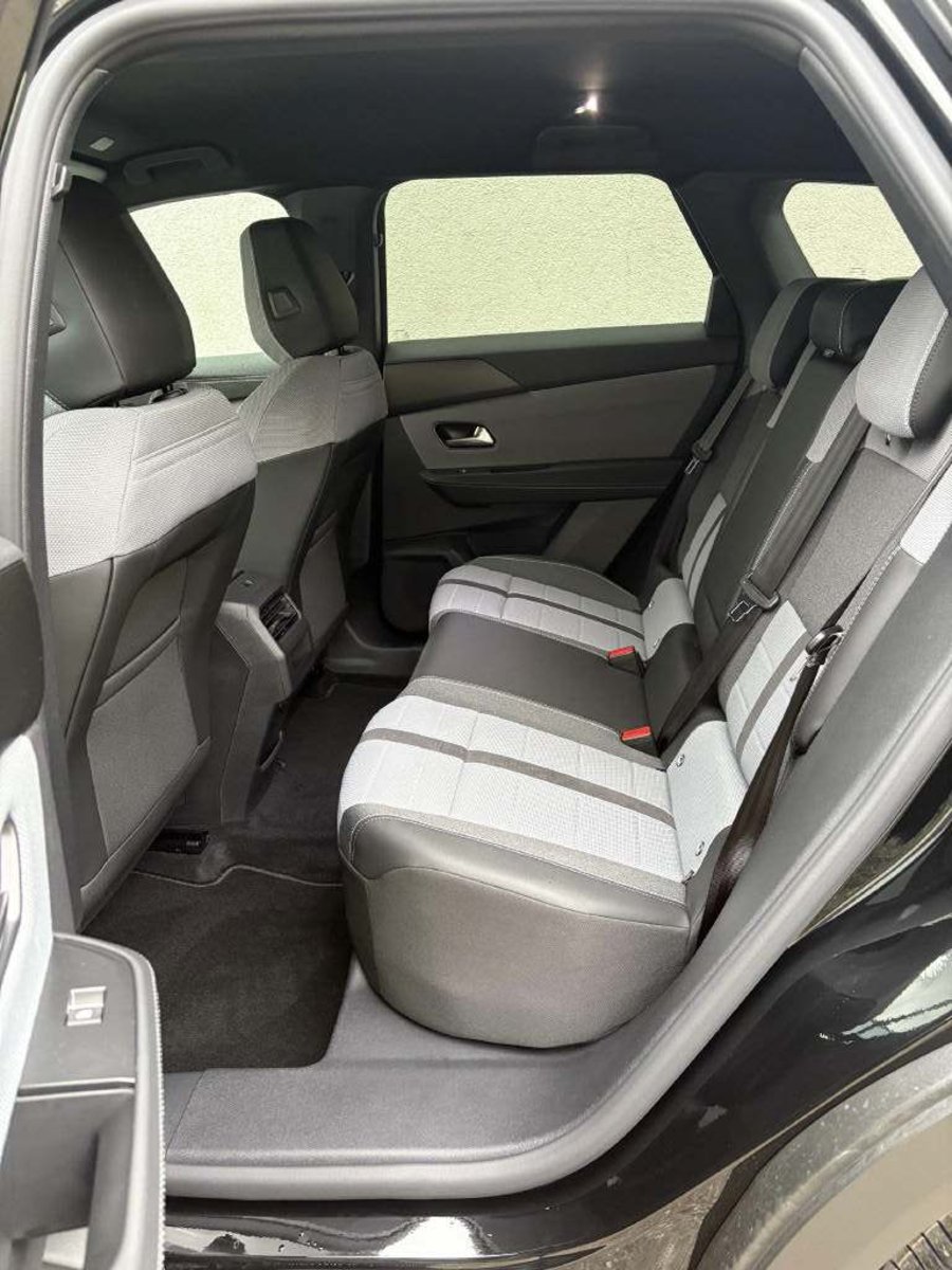 OPEL Grandland 1.2 T MHEV GS, Mild-Hybrid Petrol/Electric, Ex-demonstrator, Automatic - 5