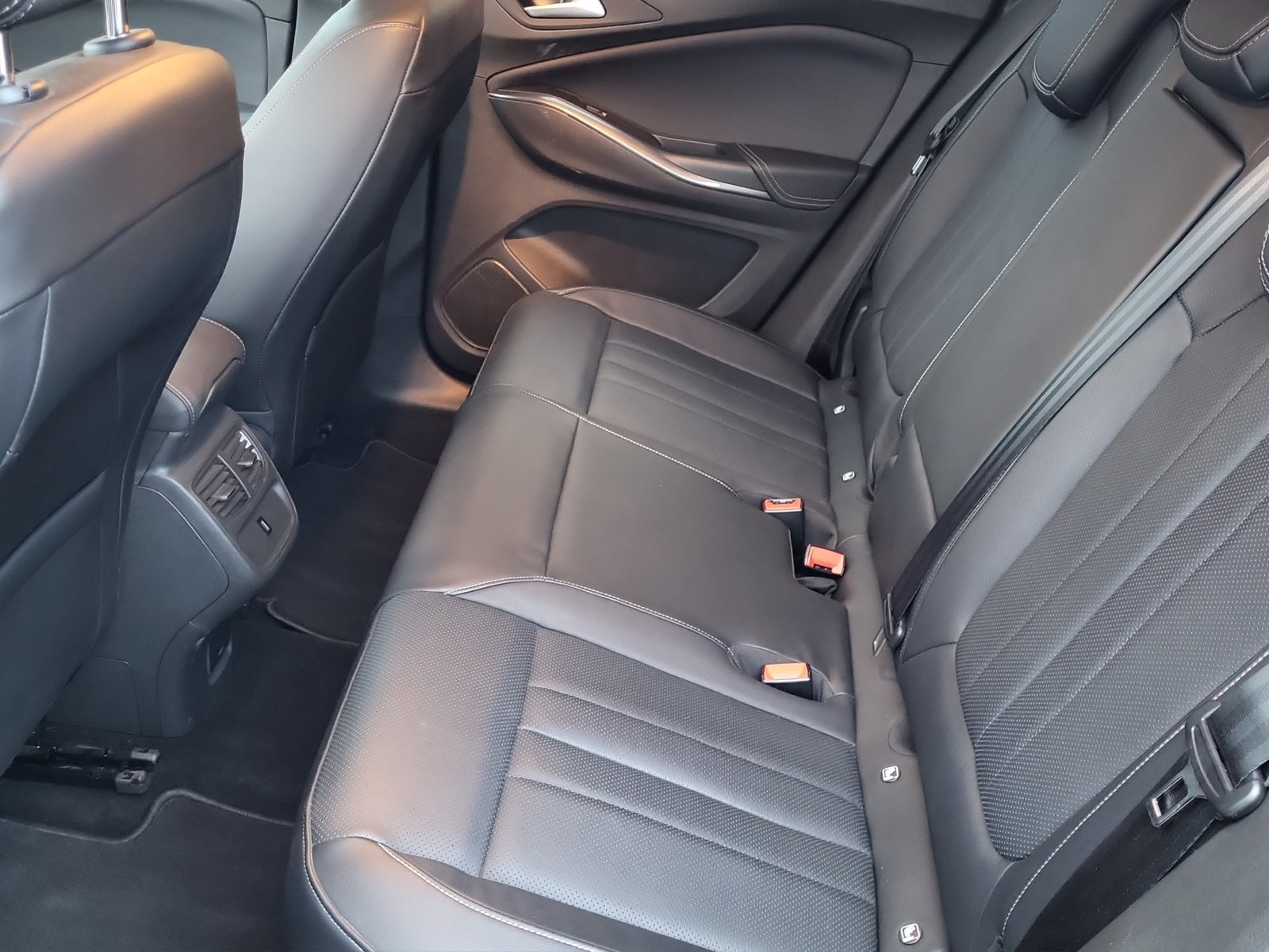 OPEL Grandland X 1.6 PHEV Hybrid4 Ultimate, Plug-in-Hybrid Benzina/Elettrica, Occasioni / Usate, Automatico - 6