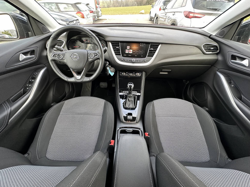 OPEL Grandland X 1.2 T Design Line, Benzin, Occasion / Gebraucht, Automatik - 7