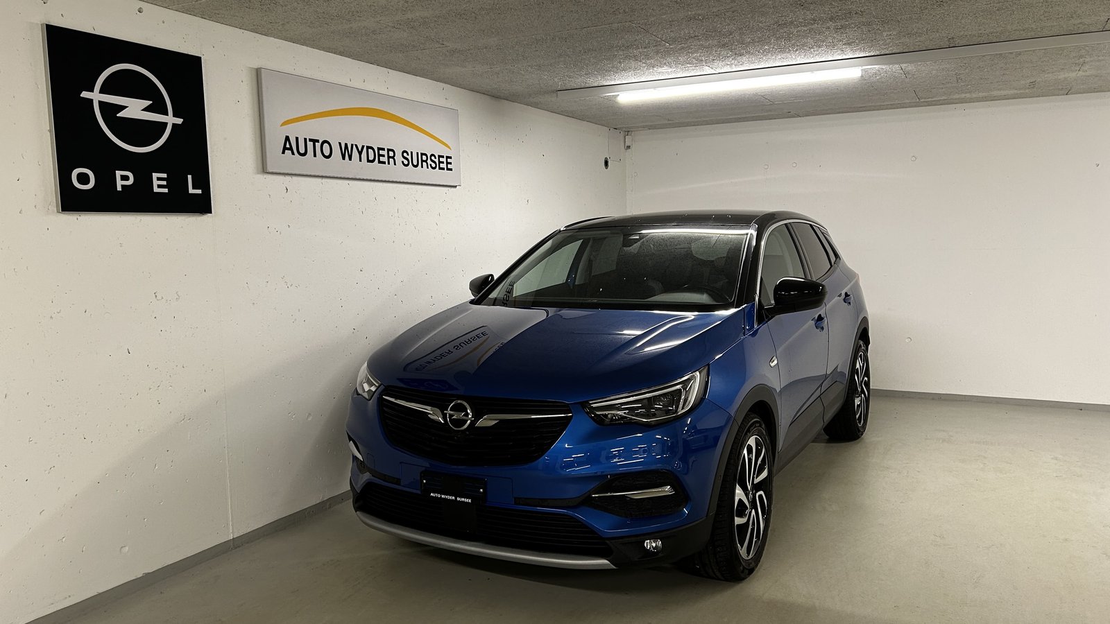 OPEL Grandland X 1.2 T Ultimate, Petrol, Second hand / Used, Automatic - 2