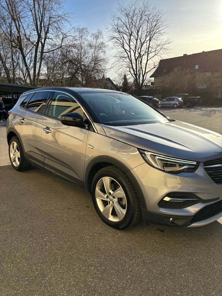 OPEL Grandland X 1.6 TP Ultimate Automatik, Benzin, Occasion / Gebraucht, Automatik - 4
