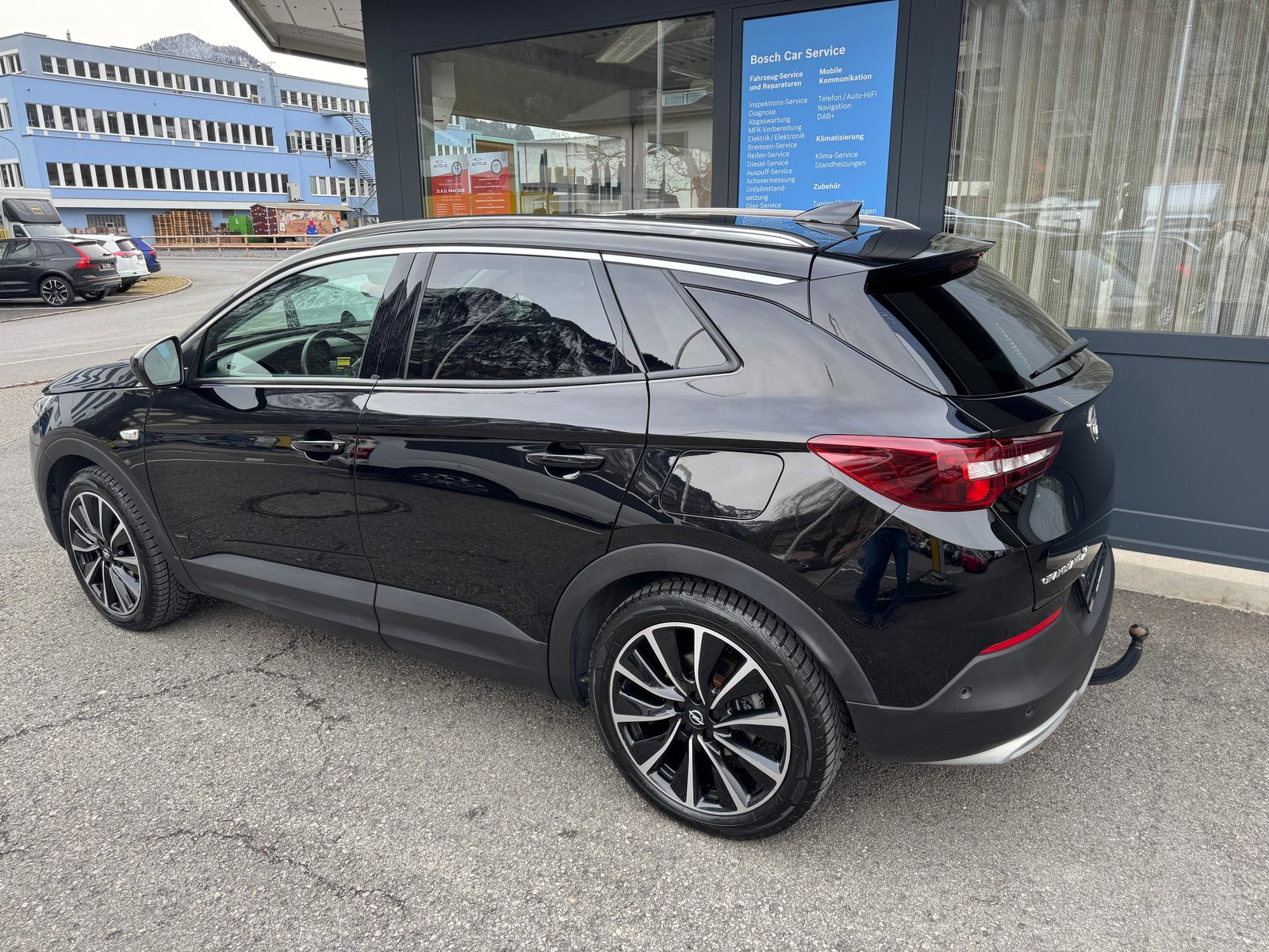 OPEL Grandland X 1.6 T PHEV Ultimate, Plug-in-Hybrid Petrol/Electric, Second hand / Used, Automatic - 3