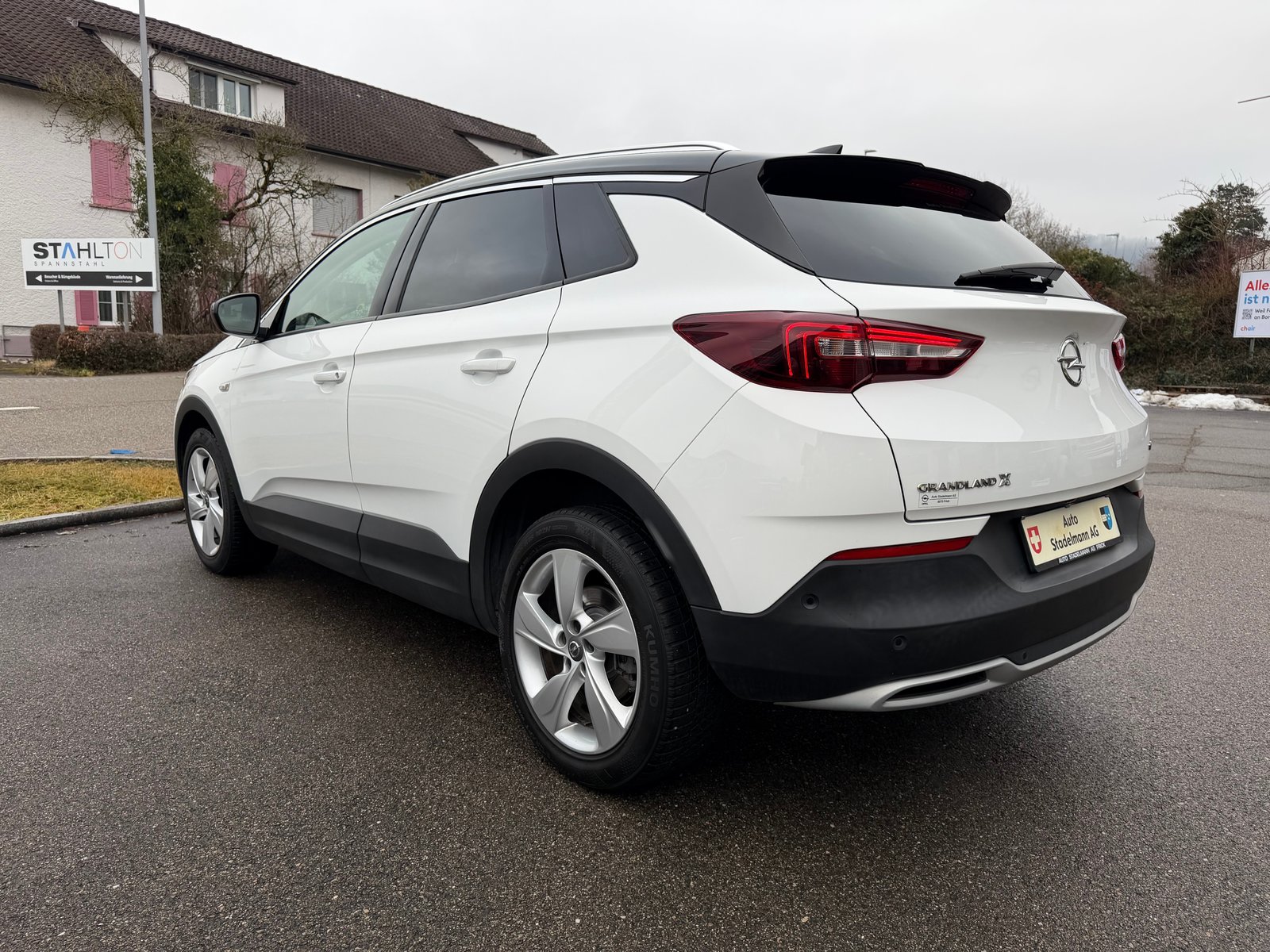 OPEL Grandland X 1.6 T Ultimate, Petrol, Second hand / Used, Automatic - 5