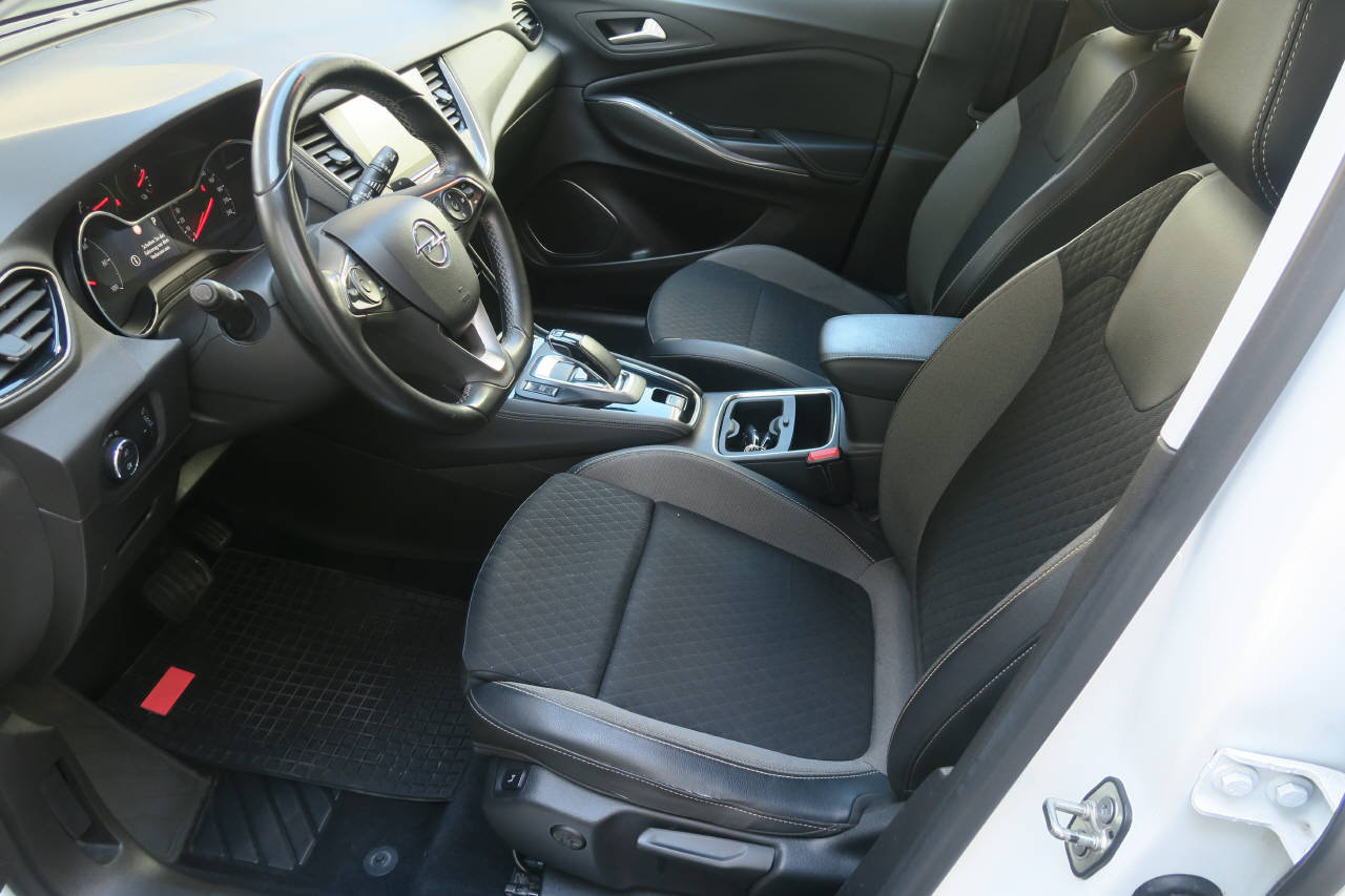 OPEL Grandland X 1.6 T PHEV Excellence 4x4, Plug-in-Hybrid Benzin/Elektro, Occasion / Gebraucht, Automatik - 4