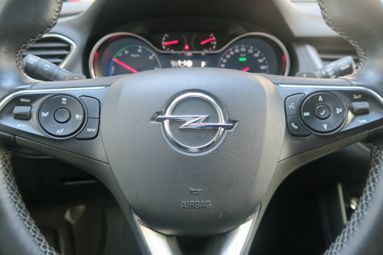 OPEL Grandland X 1.6 T PHEV Excellence 4x4, Plug-in-Hybrid Benzin/Elektro, Occasion / Gebraucht, Automatik - 6