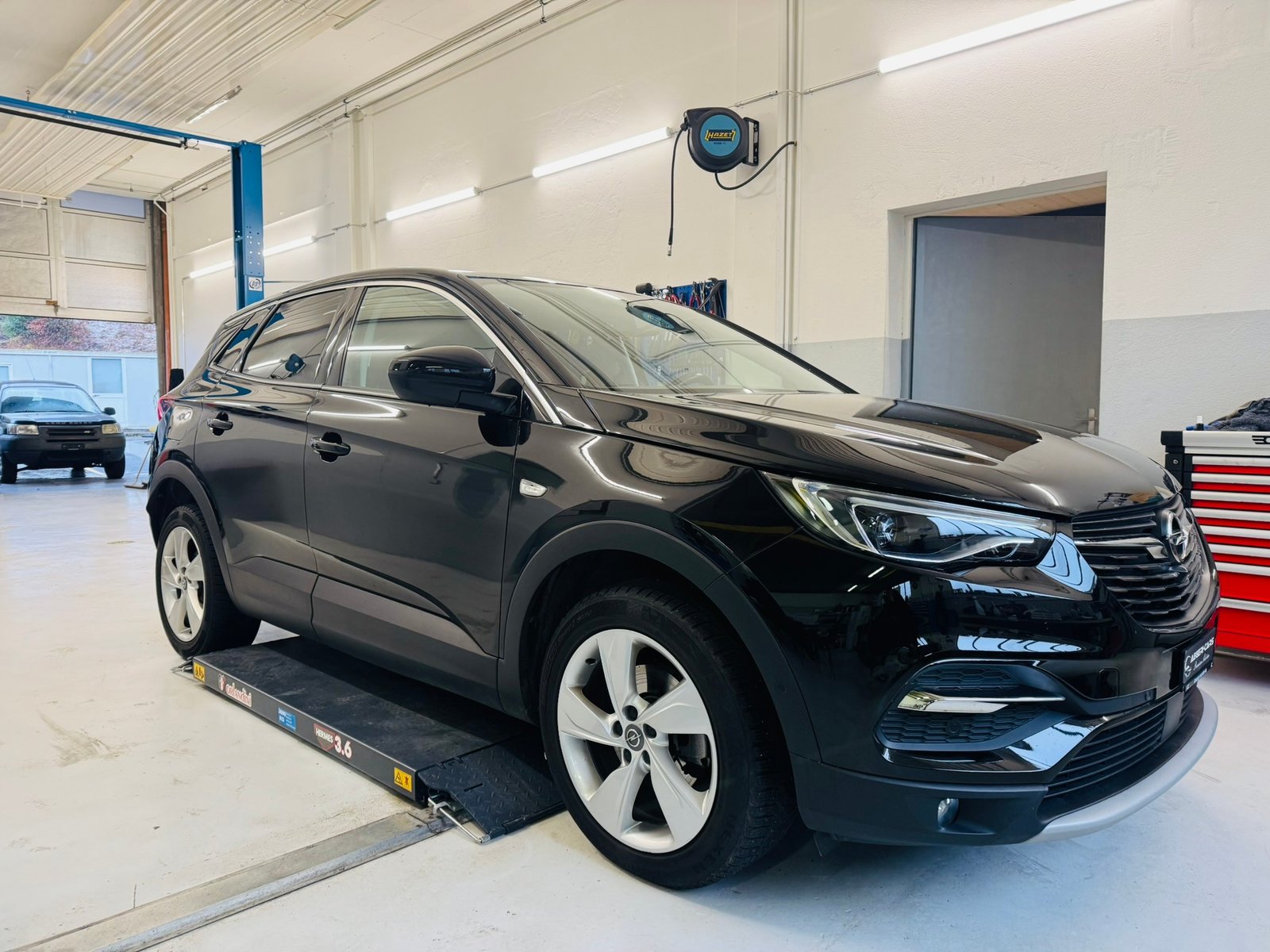 OPEL Grandland X 2.0CDTi Ultimate Automatik, Diesel, Second hand / Used, Automatic - 3