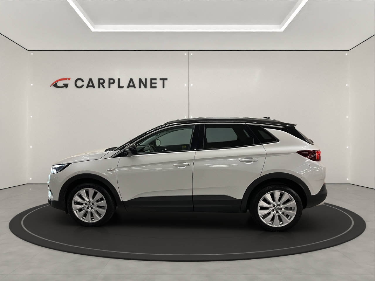 OPEL Grandland X 2.0 CDTi Ultimate, Diesel, Second hand / Used, Automatic - 2
