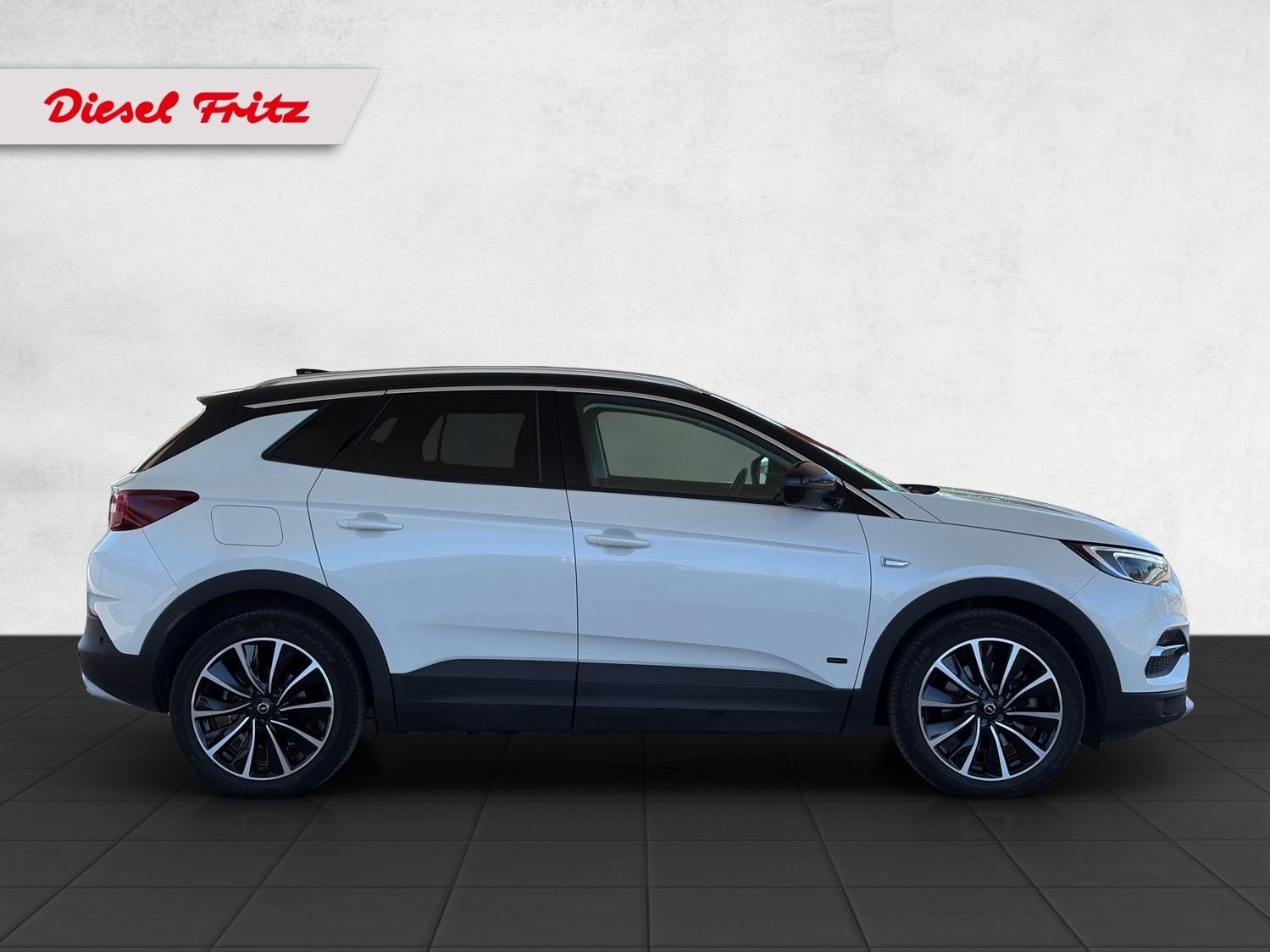 OPEL Grandland X 1.6 Hybrid4 Ultimate Automatik, Hybride Integrale Benzina/Elettrica, Occasioni / Usate, Automatico - 6