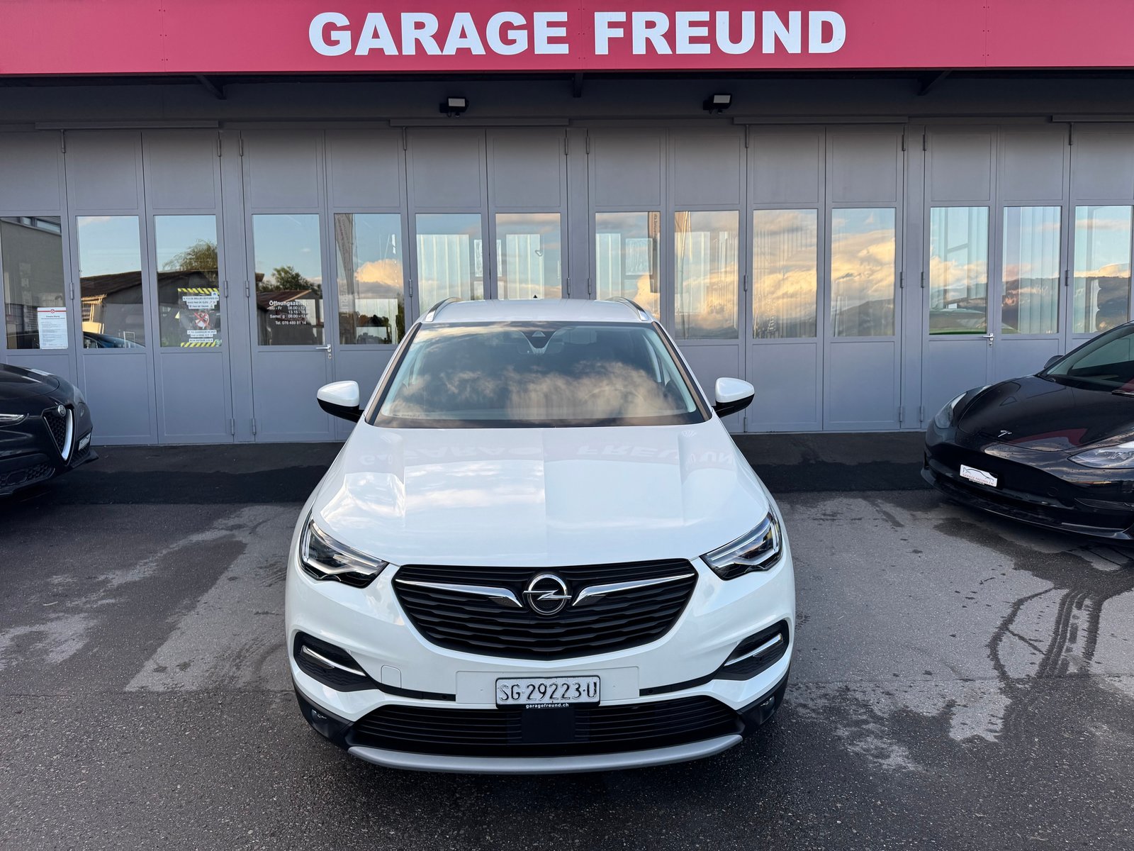OPEL Grandland X 1.6 Hybrid4 Ultimate Automatik, Plug-in-Hybrid Benzin/Elektro, Occasion / Gebraucht, Automatik - 5