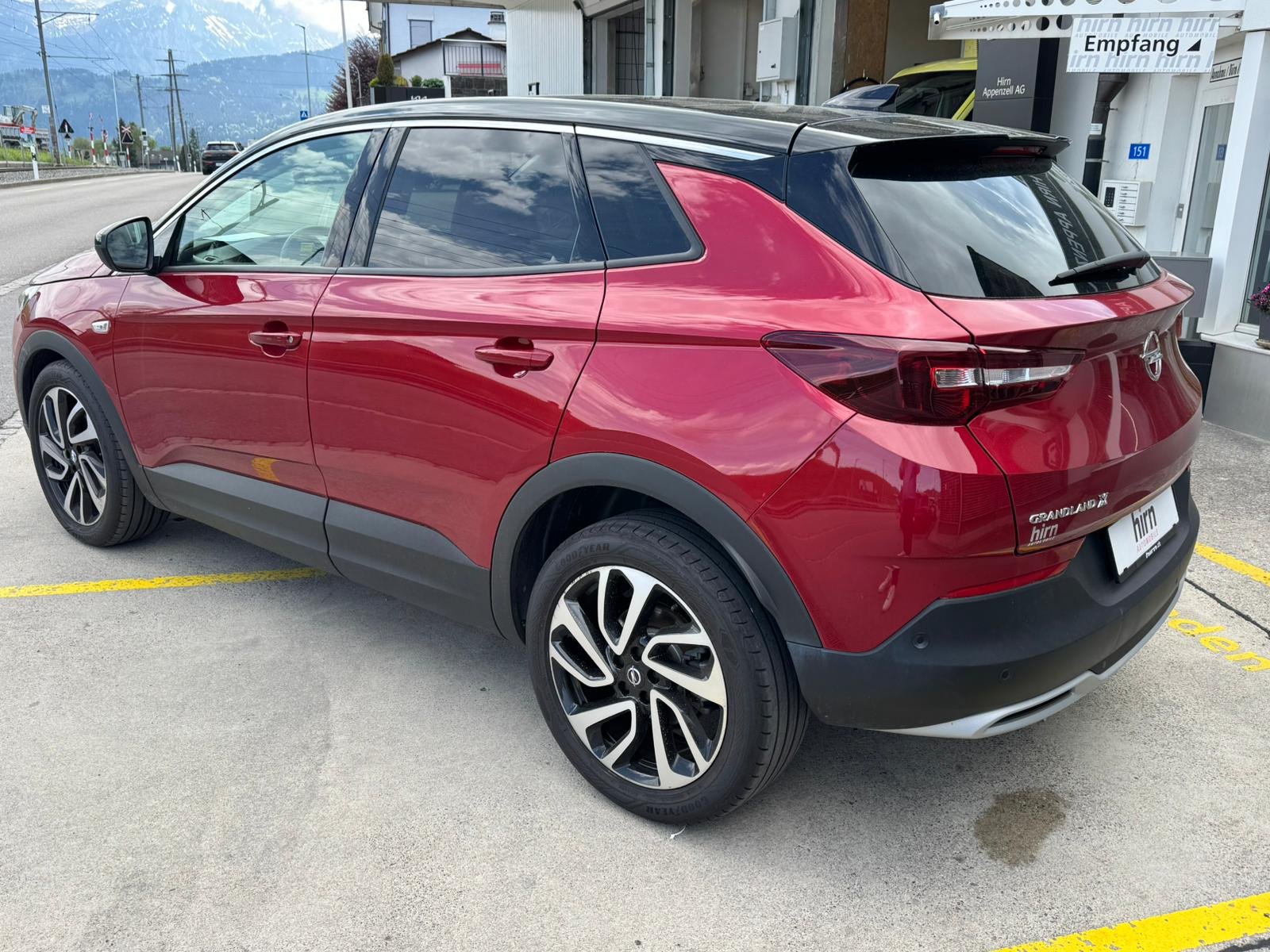 OPEL Grandland X 1.6 T Ultimate, Benzin, Occasion / Gebraucht, Automatik - 4