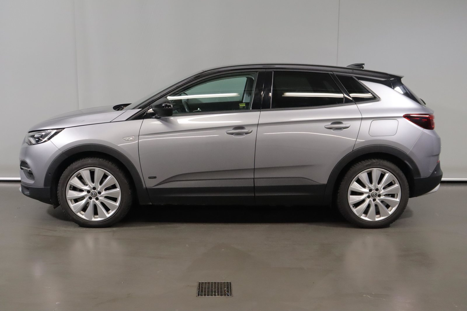 OPEL Grandland X 1.6 T PHEV Excellence, Plug-in-Hybrid Petrol/Electric, Second hand / Used, Automatic - 6