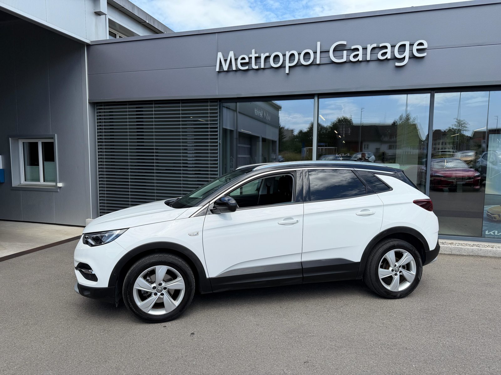OPEL Grandland X 1.2 T Ultimate, Benzina, Occasioni / Usate, Automatico - 2