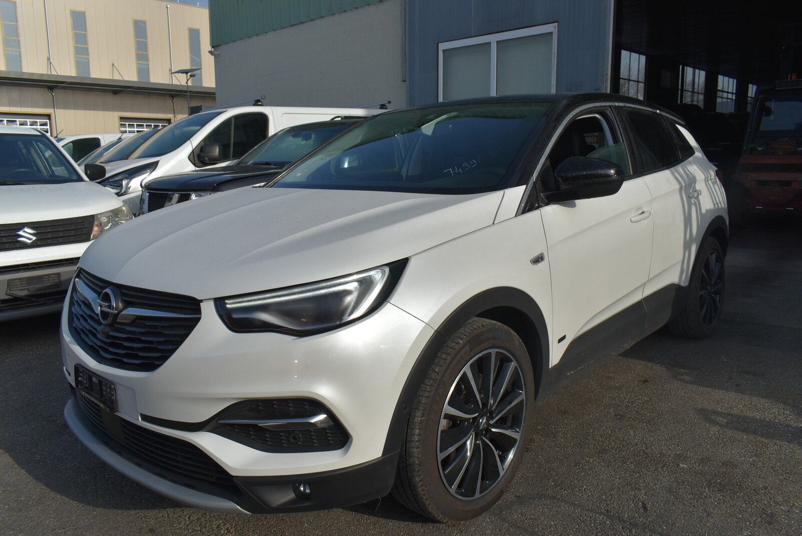 OPEL Grandland X 1.6 Hybrid4 Excellence Automatik