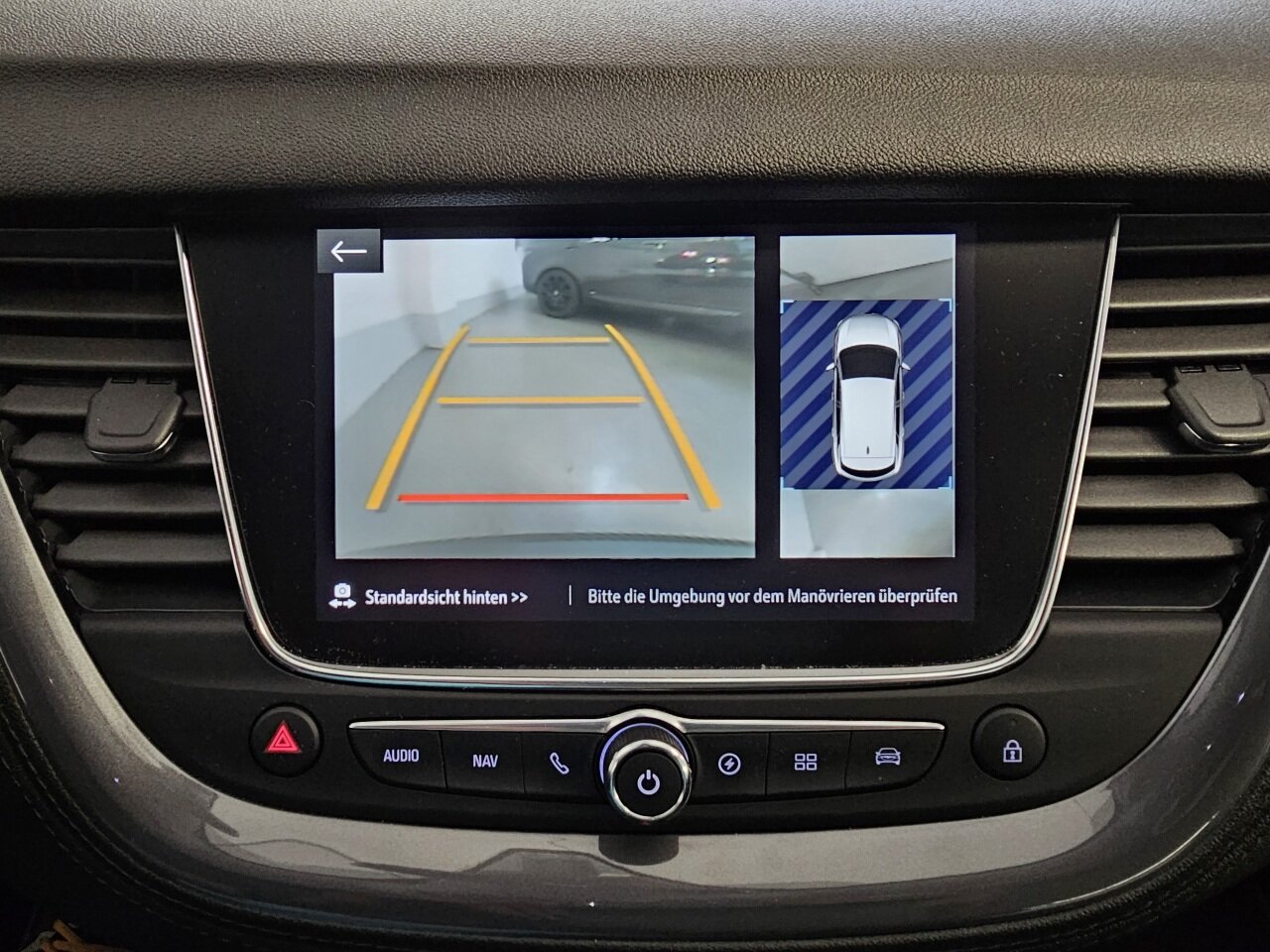 OPEL Grandland X 1.6 Hybrid4 Ultimate Automatik, Hybride Rechargeable Essence/Électricité, Occasion / Utilisé, Automatique - 7