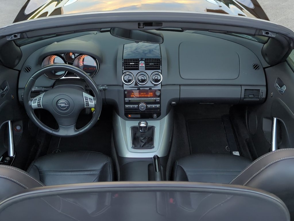 OPEL GT 2.0 16V Turbo, Essence, Occasion / Utilisé, Manuelle - 6