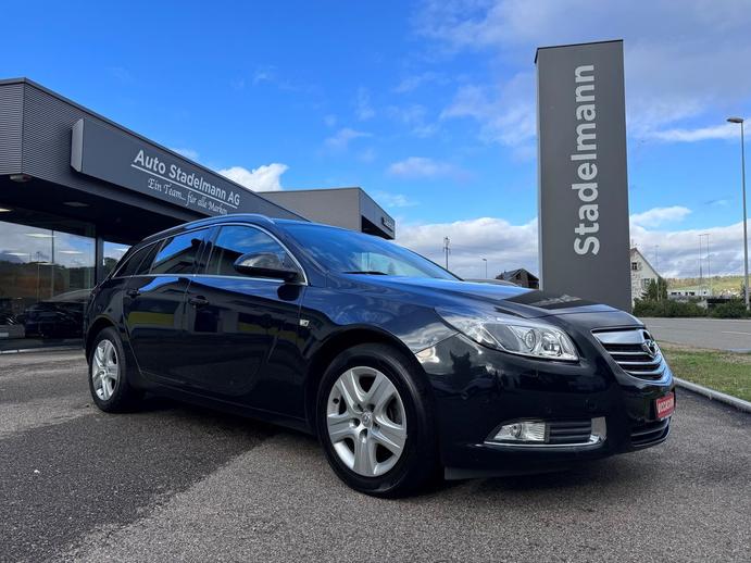 OPEL Insignia Sports Tourer 2.0 T Active Ed., Petrol, Second hand / Used, Automatic