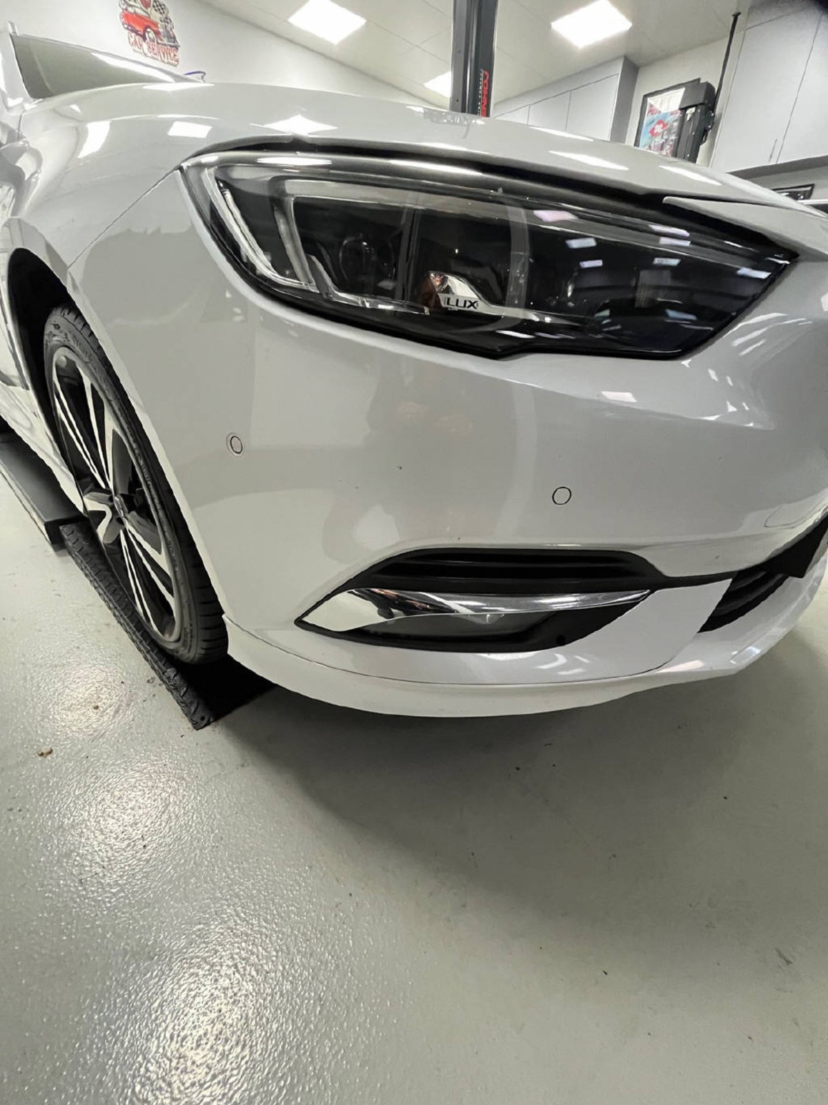 OPEL Insignia Sports Tourer 2.0 T Exclusive AWD, Benzin, Occasion / Gebraucht, Automatik - 4