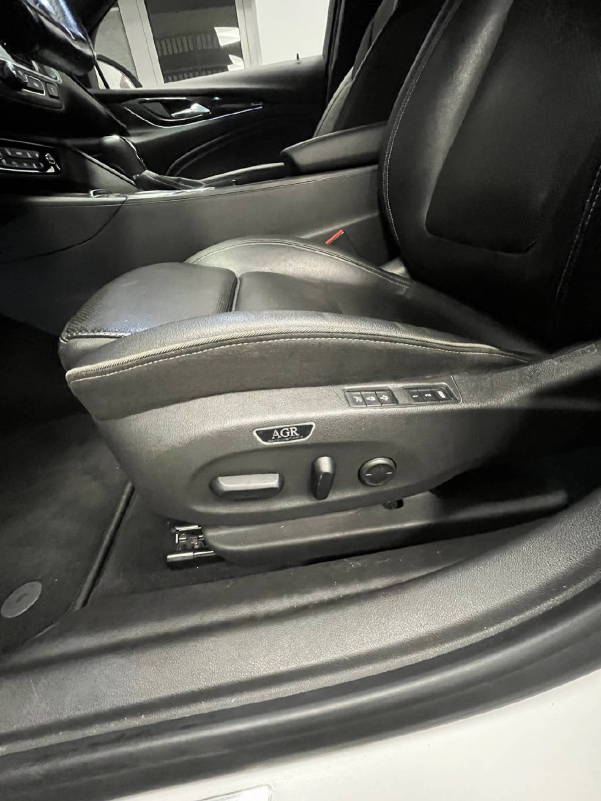 OPEL Insignia Sports Tourer 2.0 T Exclusive AWD, Benzin, Occasion / Gebraucht, Automatik - 7