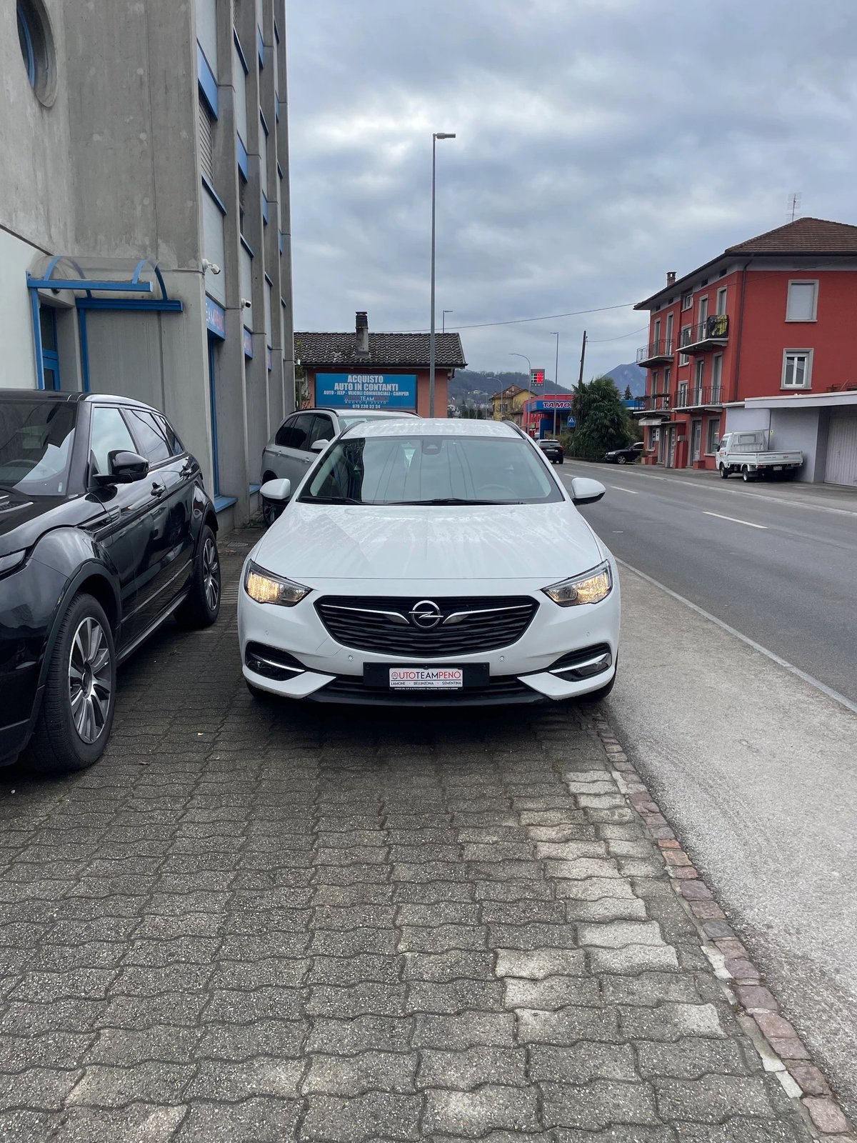 OPEL Insignia 1.6 CDTI Sports Tourer Edition Automatic, Diesel, Occasioni / Usate, Automatico - 2