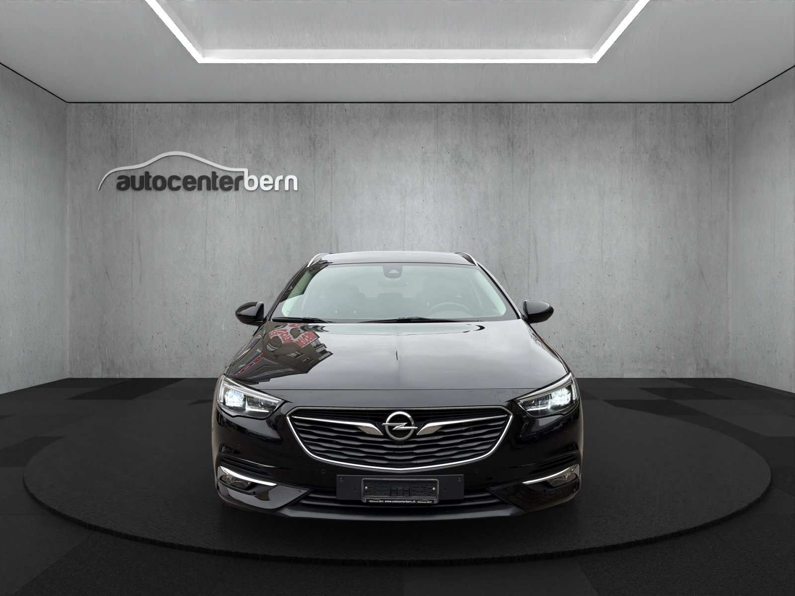 OPEL Insignia 1.5 T Sports Tourer Exclusive Automatic, Benzin, Occasion / Gebraucht, Automatik - 2