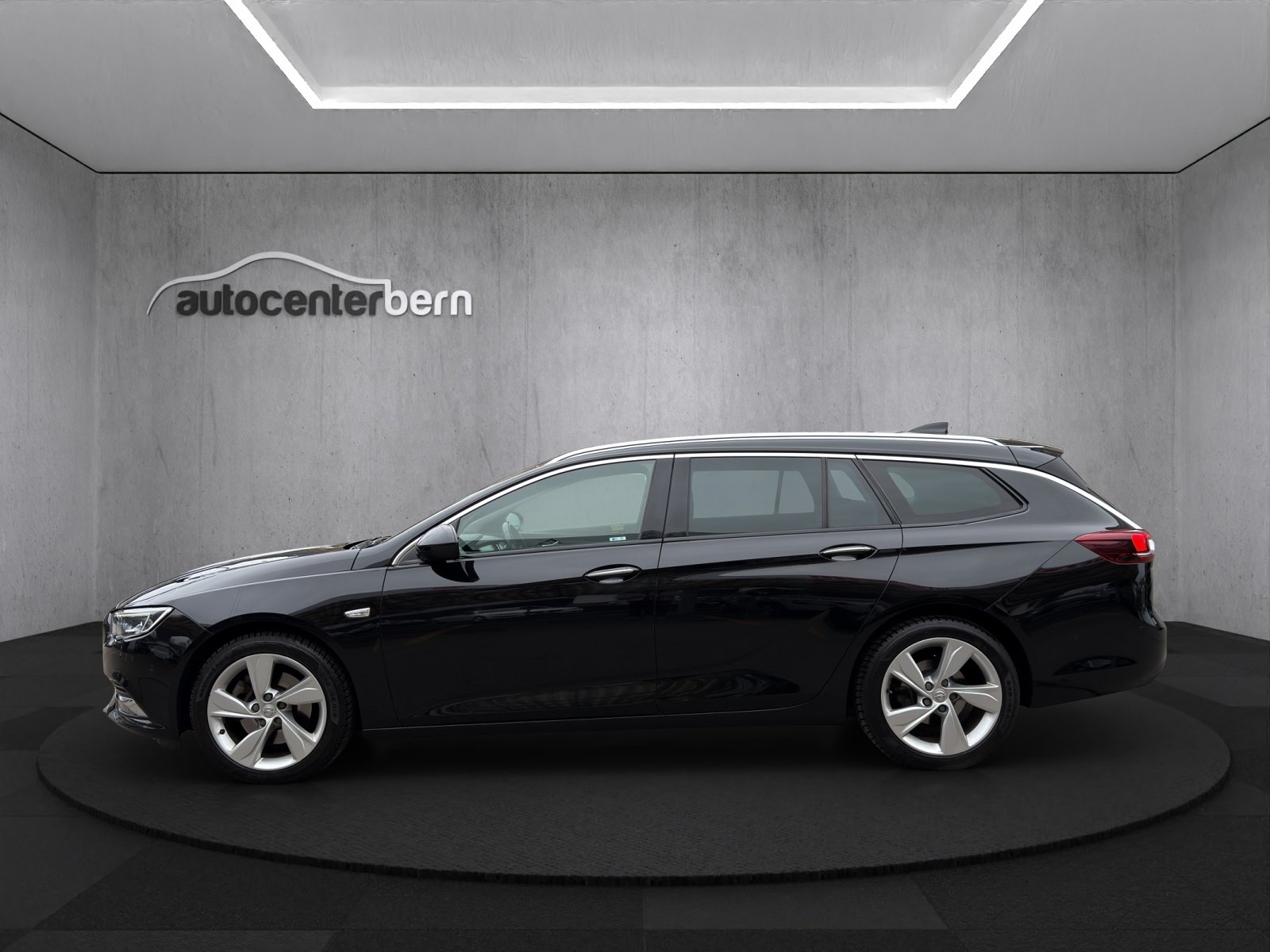 OPEL Insignia 1.5 T Sports Tourer Exclusive Automatic, Benzin, Occasion / Gebraucht, Automatik - 4