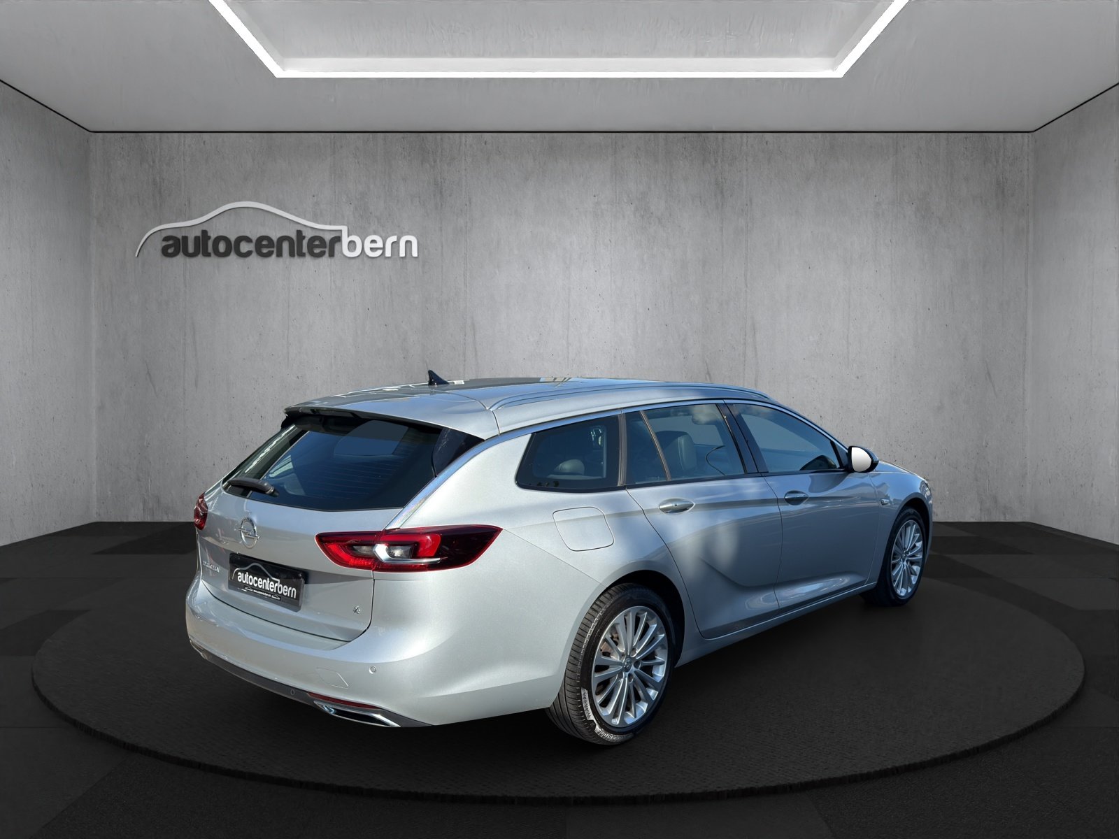 OPEL Insignia 2.0 BiDTI Sports Tourer Excellence 4WD A., Diesel, Occasion / Gebraucht, Automatik - 7