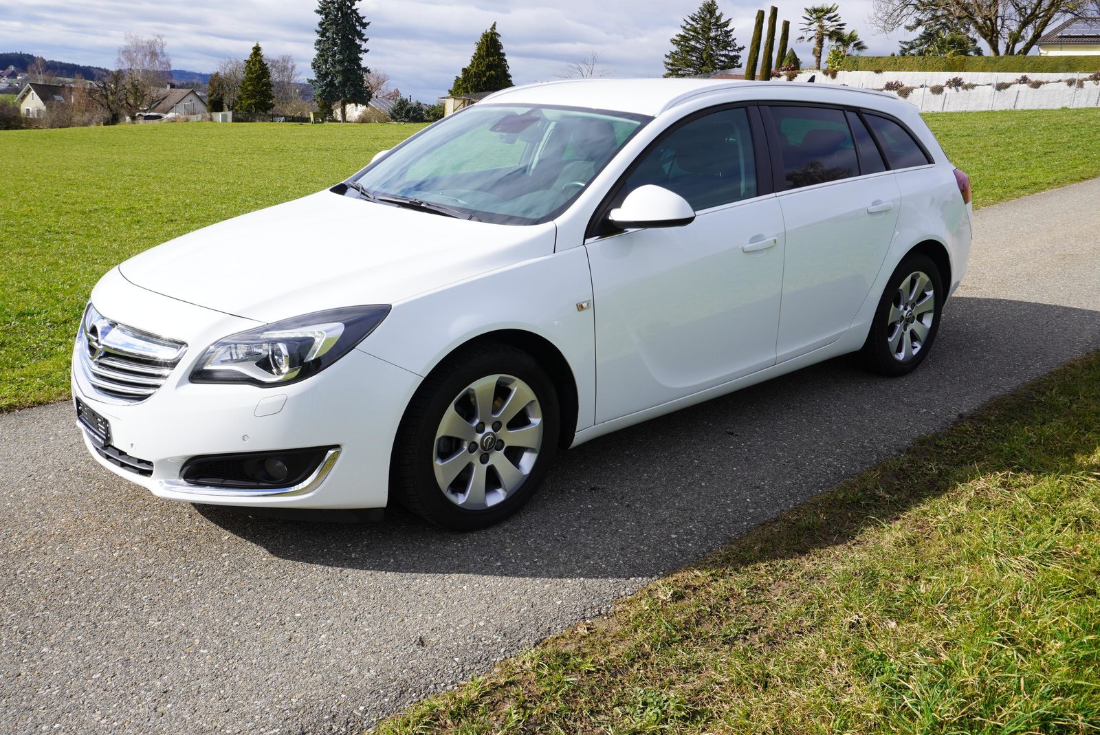 OPEL Insignia Sports Tourer 1.6 T Edition