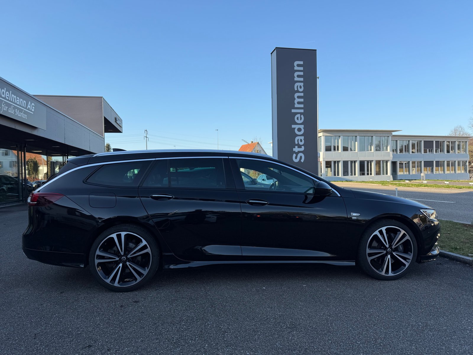 OPEL Insignia Sports Tourer OPC-Line 4x4, Benzina, Occasioni / Usate, Automatico - 3