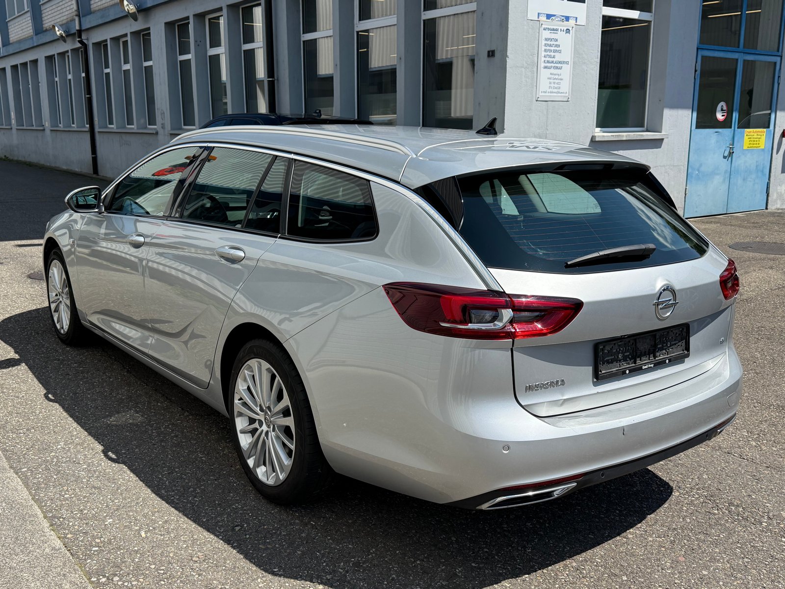 OPEL Insignia 2.0 BiDTI Sports Tourer Excellence 4WD A., Diesel, Occasion / Utilisé, Automatique - 4