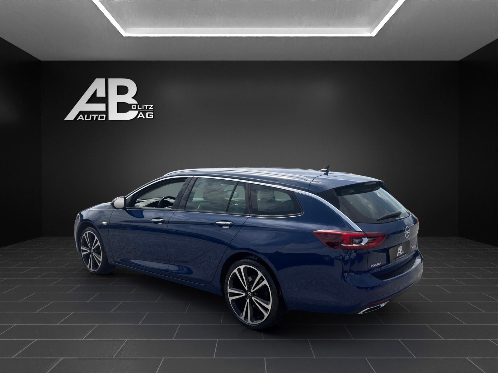 OPEL Insignia 2.0 BiDTI Sports Tourer Excellence 4WD Automat, Diesel, Second hand / Used, Automatic - 3