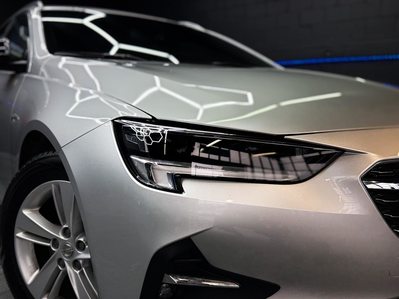 OPEL Insignia 2.0 T Sports Tourer Edition Automatic, Essence, Occasion / Utilisé, Automatique - 3