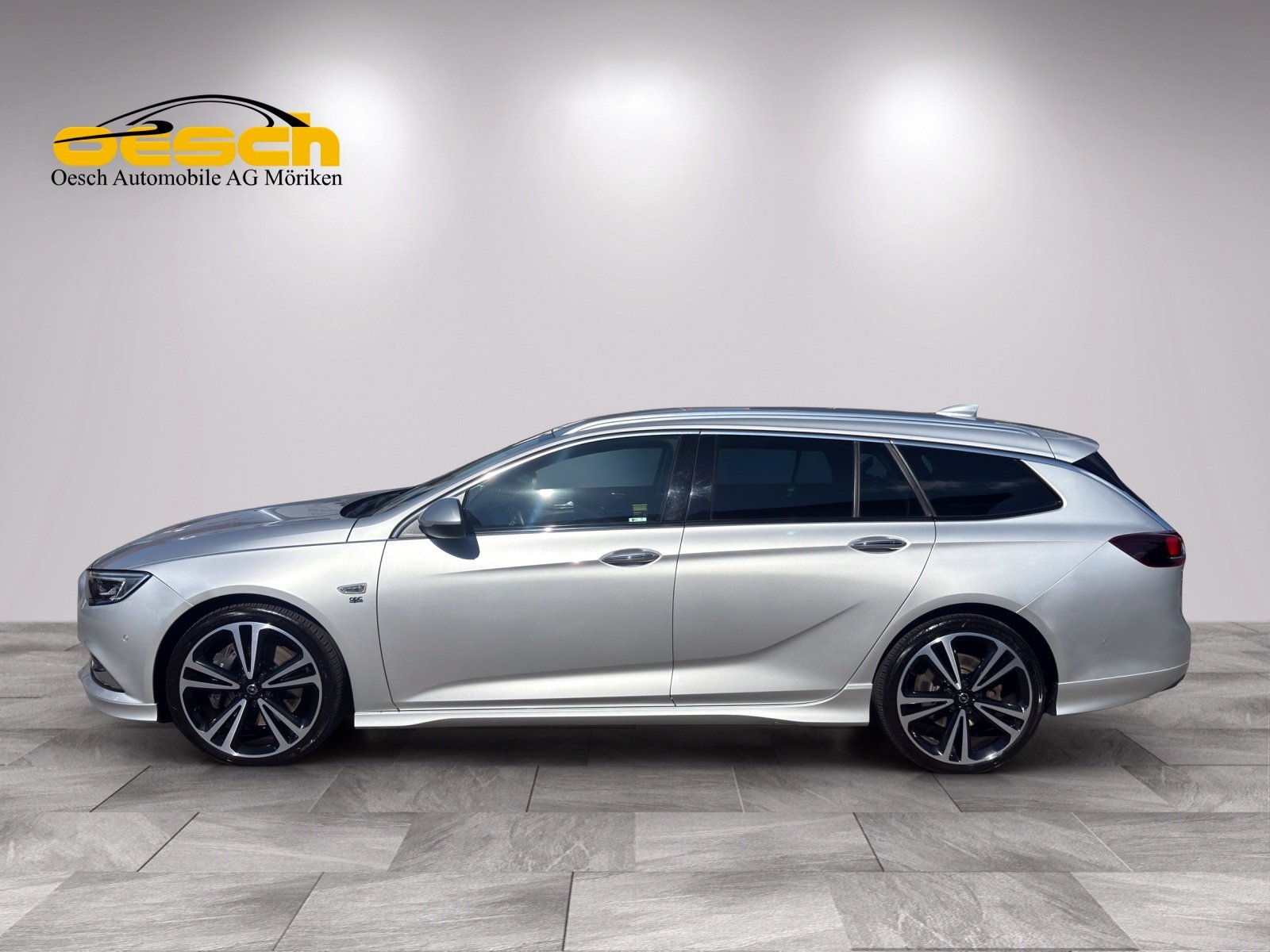 OPEL Insignia Sports Tourer 2.0 T Excellence AWD, Essence, Occasion / Utilisé, Automatique - 2