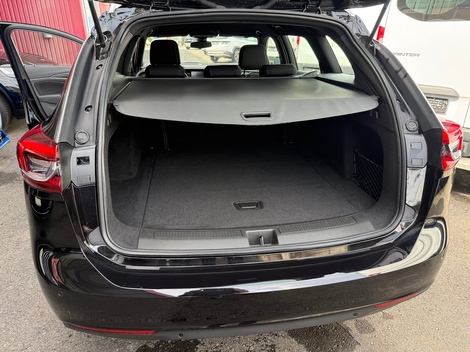 OPEL Insignia 1.5 CDTI Sports Tourer Elegance Automatic, Diesel, Occasion / Utilisé, Automatique - 3