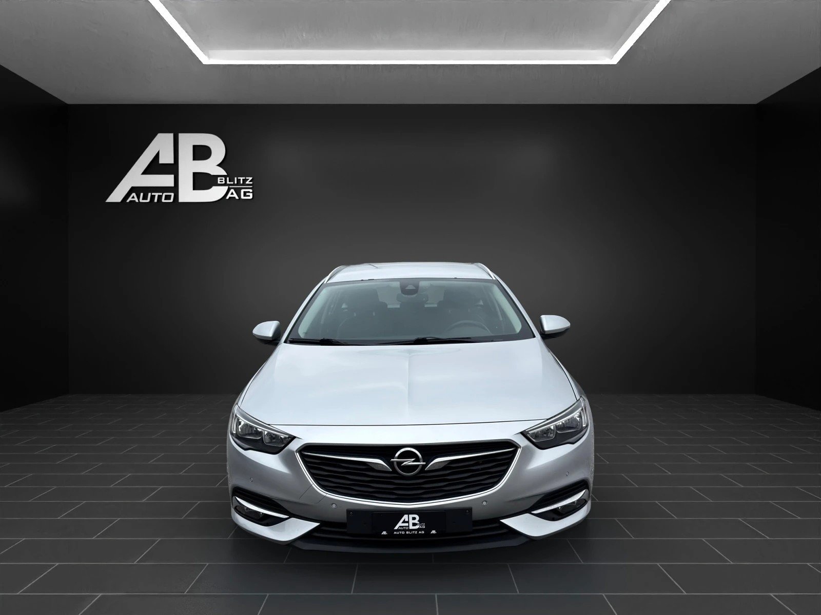 OPEL Insignia 2.0 CDTI Sports Tourer Edition