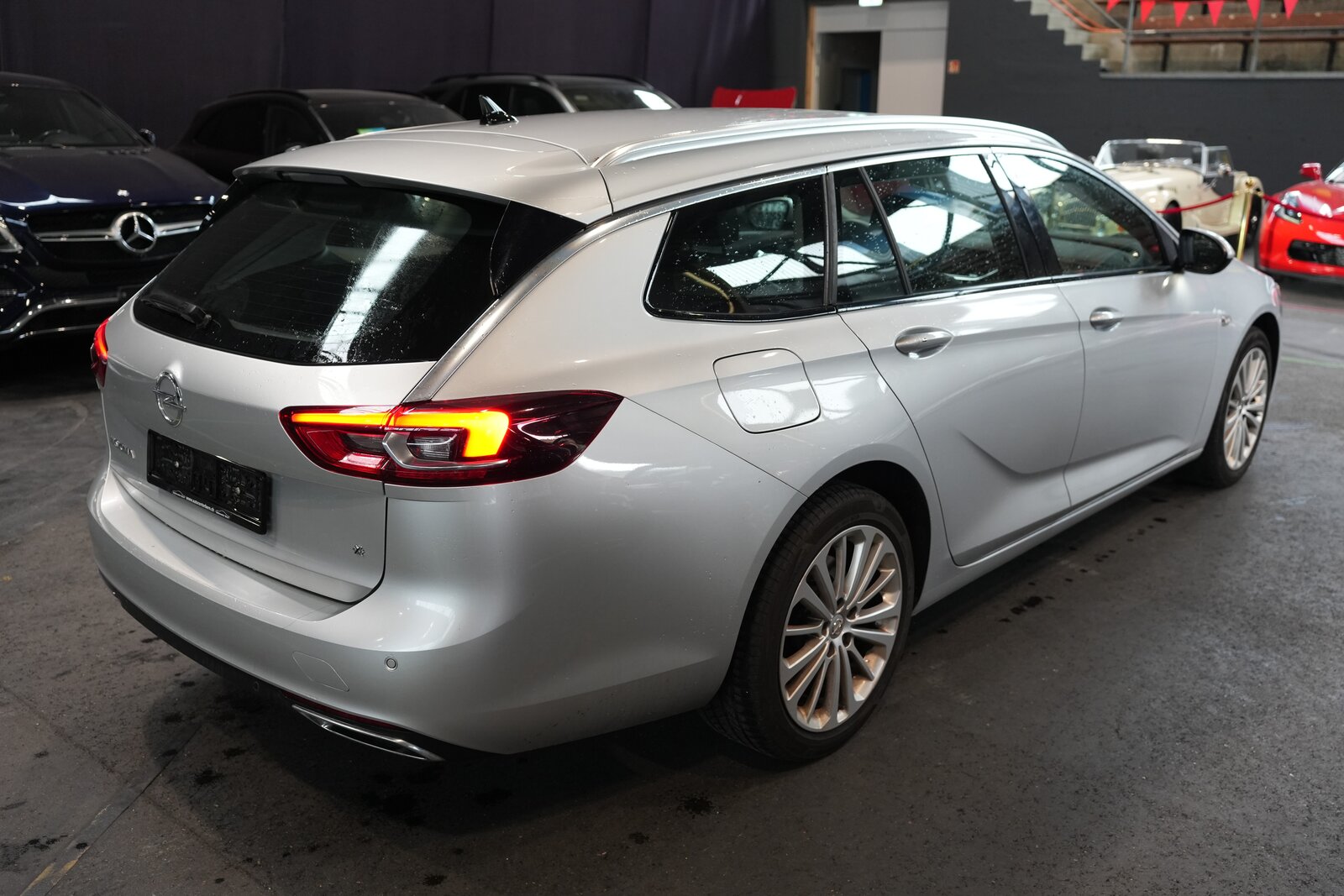 OPEL Insignia 2.0 BiDTI Sports Tourer Excellence 4WD A., Diesel, Occasion / Utilisé, Automatique - 4