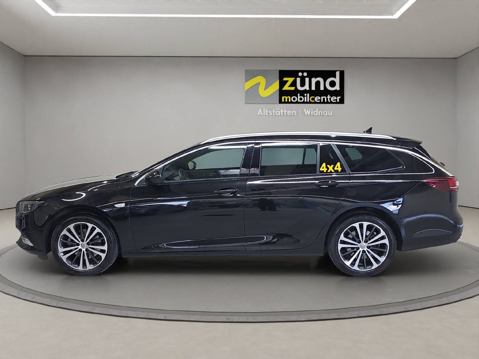 OPEL Insignia Sports Tourer 2.0 CDTi BiT. Excellence AWD, Diesel, Occasioni / Usate, Automatico - 2