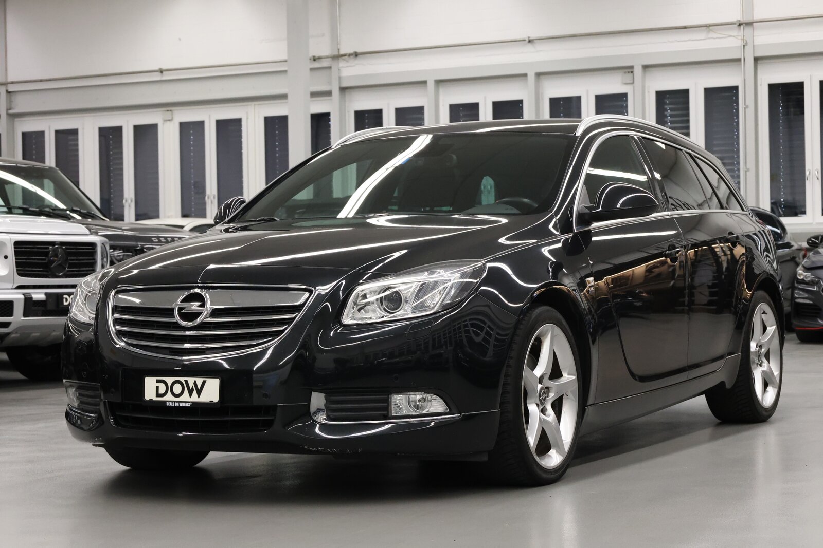 OPEL Insignia Sports Tourer 2.0 T Sport, Petrol, Second hand / Used, Automatic - 3