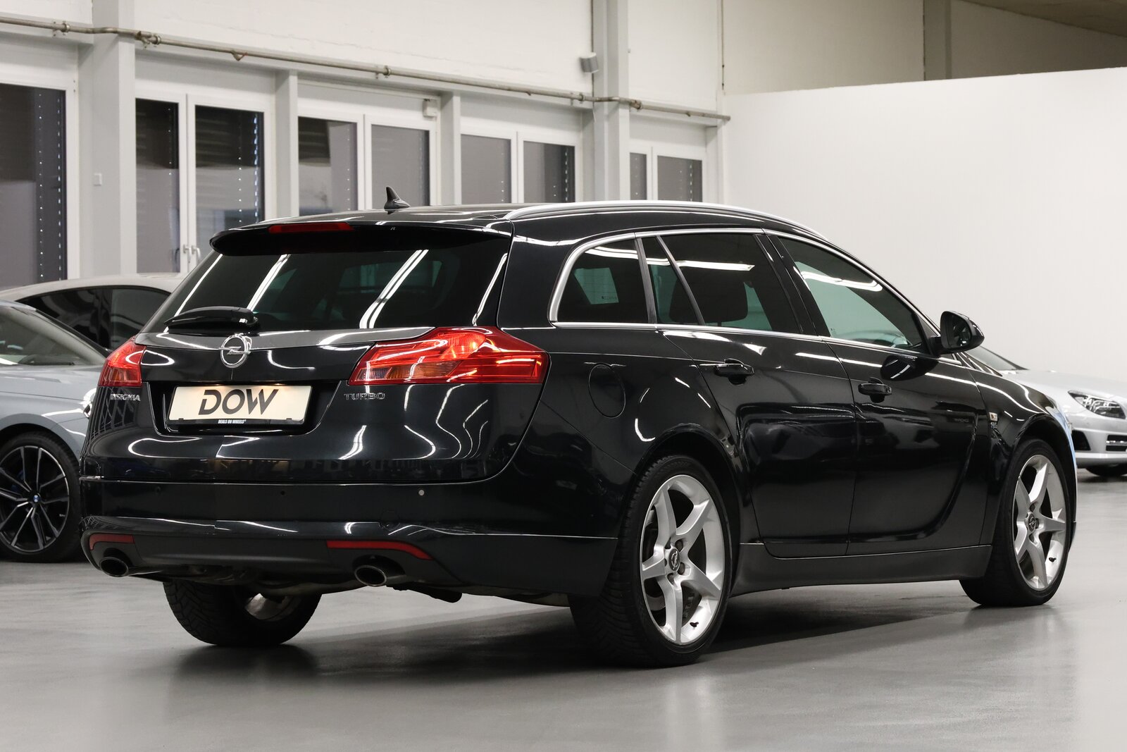 OPEL Insignia Sports Tourer 2.0 T Sport, Petrol, Second hand / Used, Automatic - 6