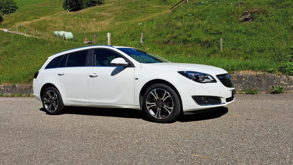 OPEL INSIGNIA 2.0 CDTi 170 4x4 Sport, Diesel, Second hand / Used, Manual - 2