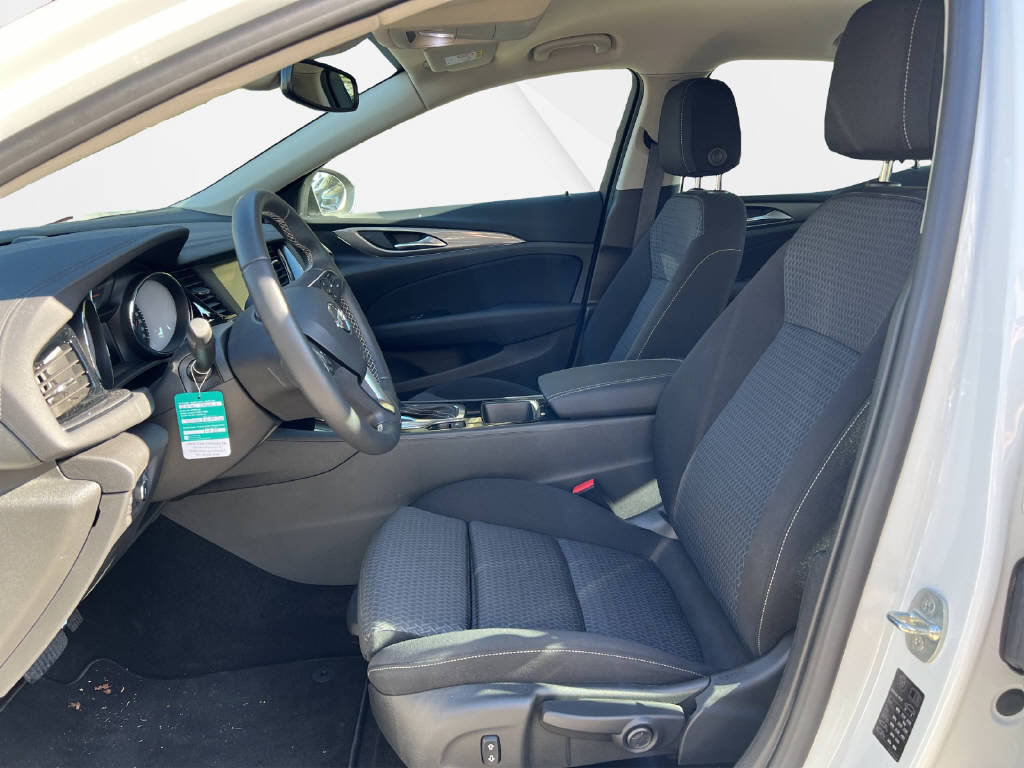 OPEL Insignia Grand Sport 2.0 T Edition, Benzin, Occasion / Gebraucht, Automat - 5