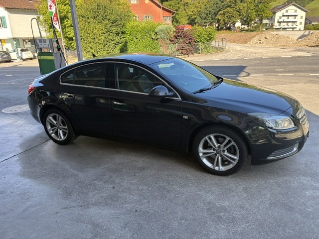 OPEL Insignia 2.0 T 4x4 Cosmo, Benzin, Occasion / Gebraucht, Automatik - 5